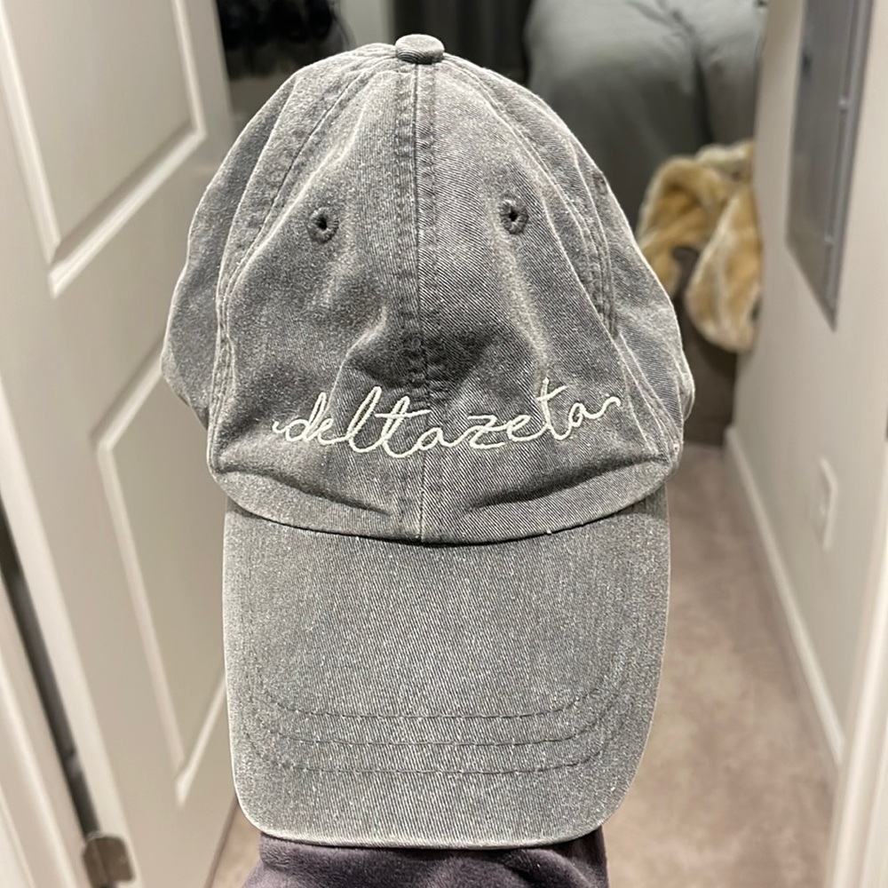 Grey Delta Zeta Hat